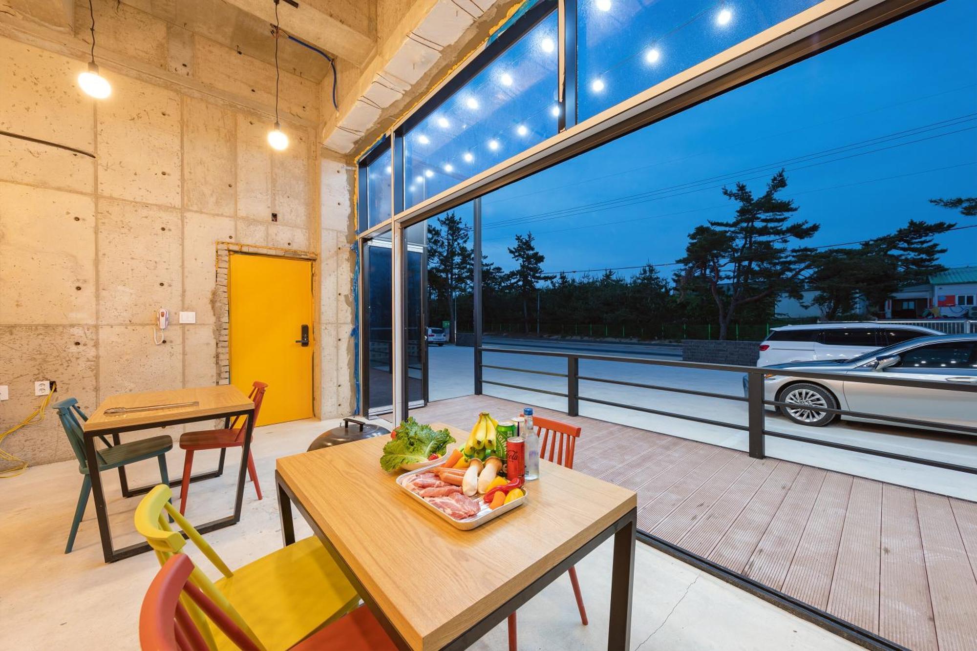 Gangneung Joeungot Poolvilla Экстерьер фото